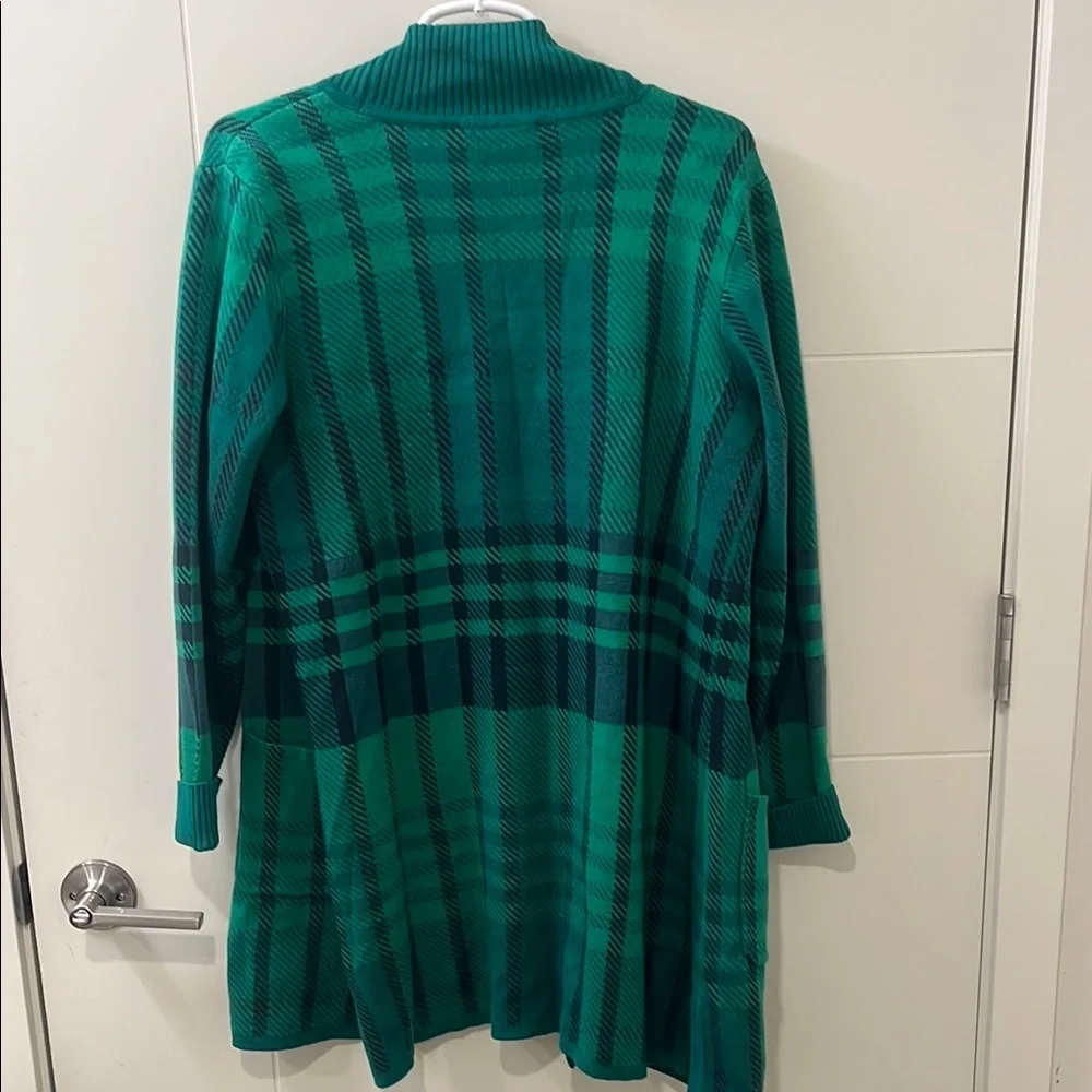 Isaac Mizrahi: NWOT Green Plaid Open Front Cardigan Sweater - Picture 5 of 5